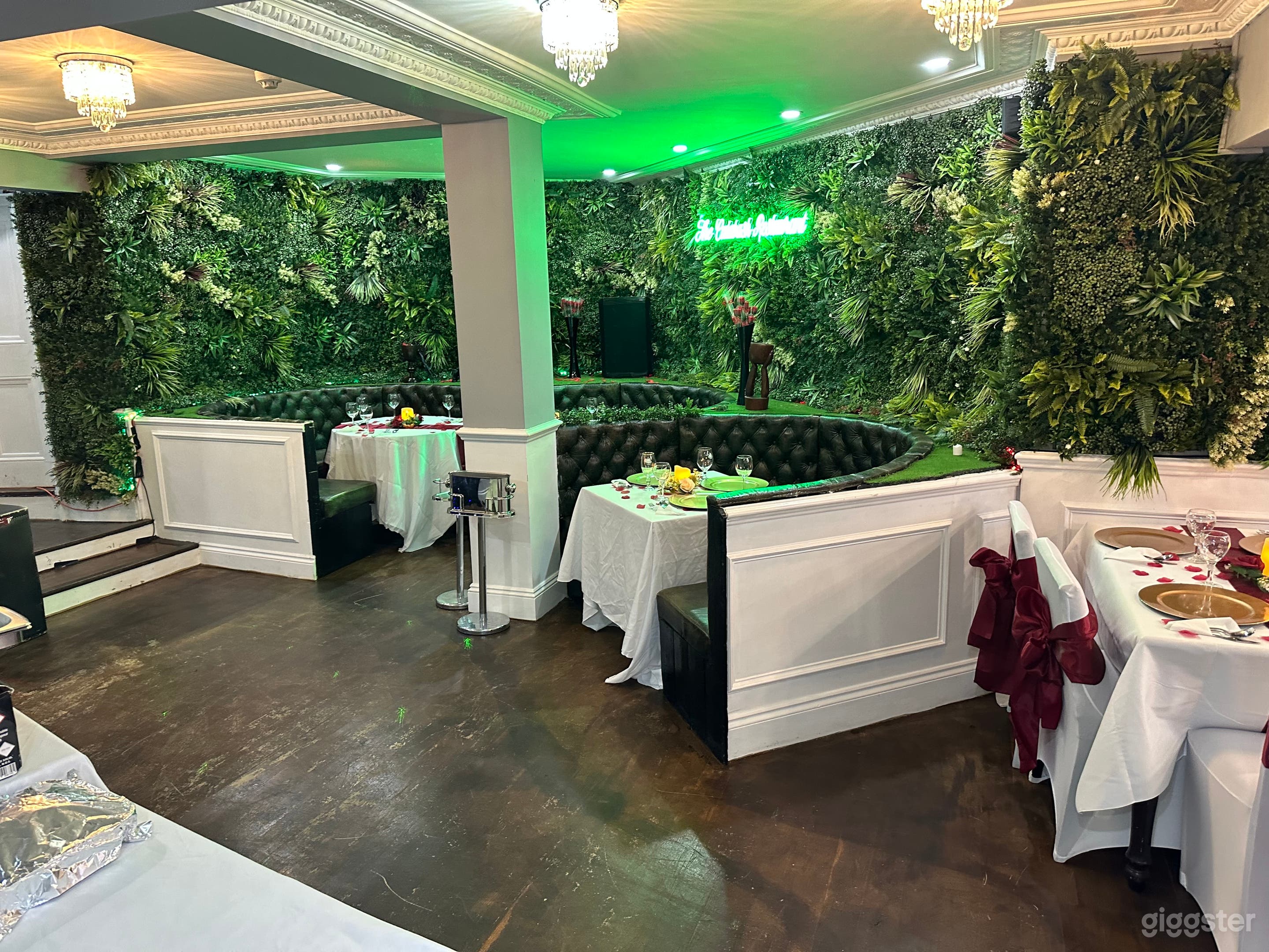 Authentic African Restaurant &amp; Bar with Stunning Interiors in Greenwich Photo 1