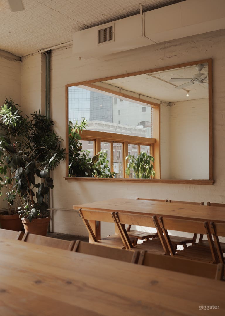  LEE'S - Private Dining Room 