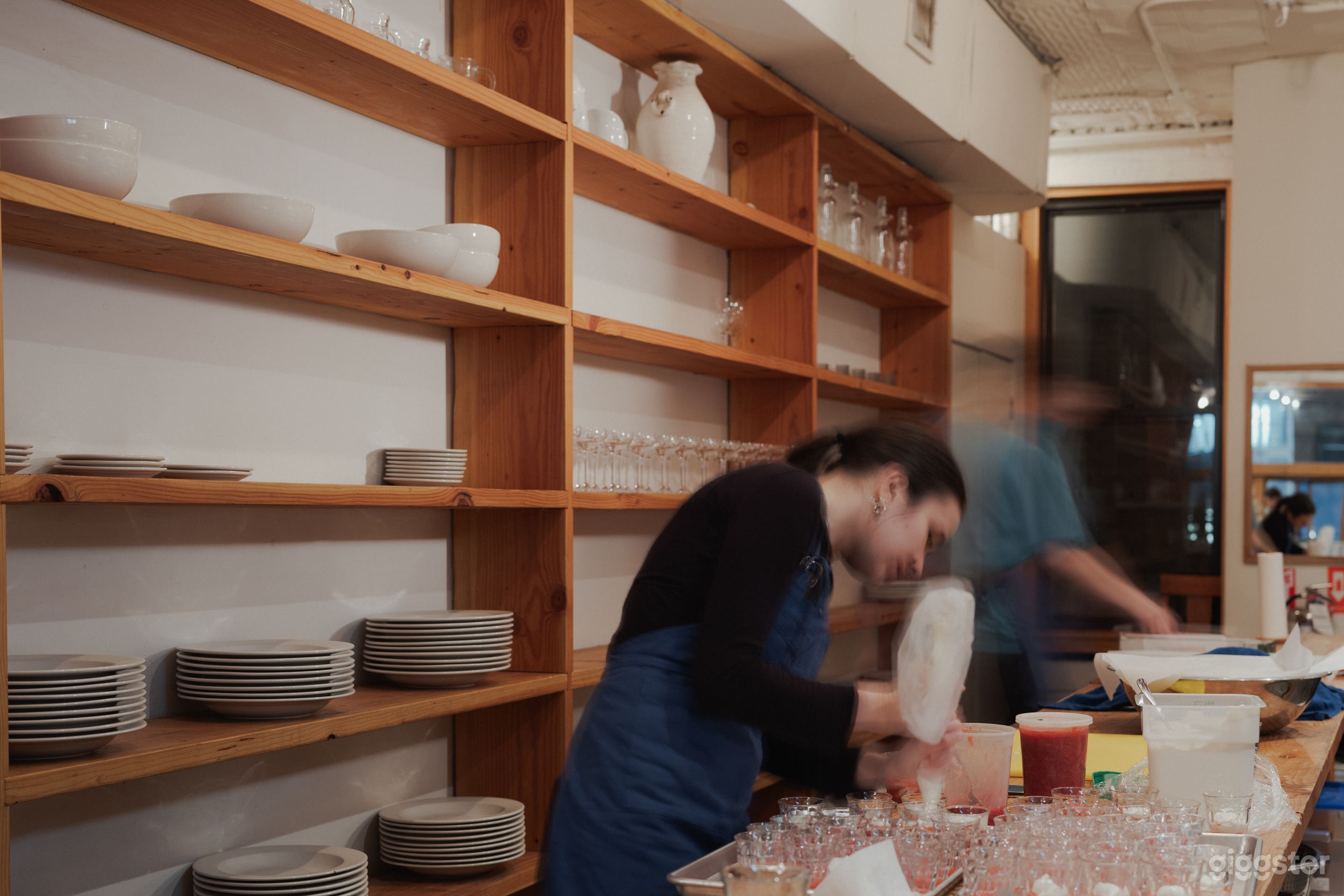 LEE'S - Private Dining Room Photo 3