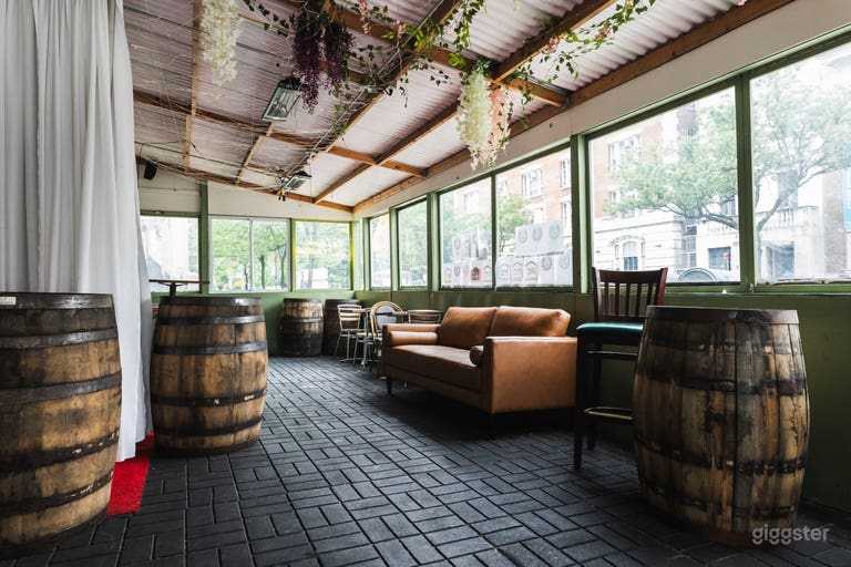 Beer Garden 