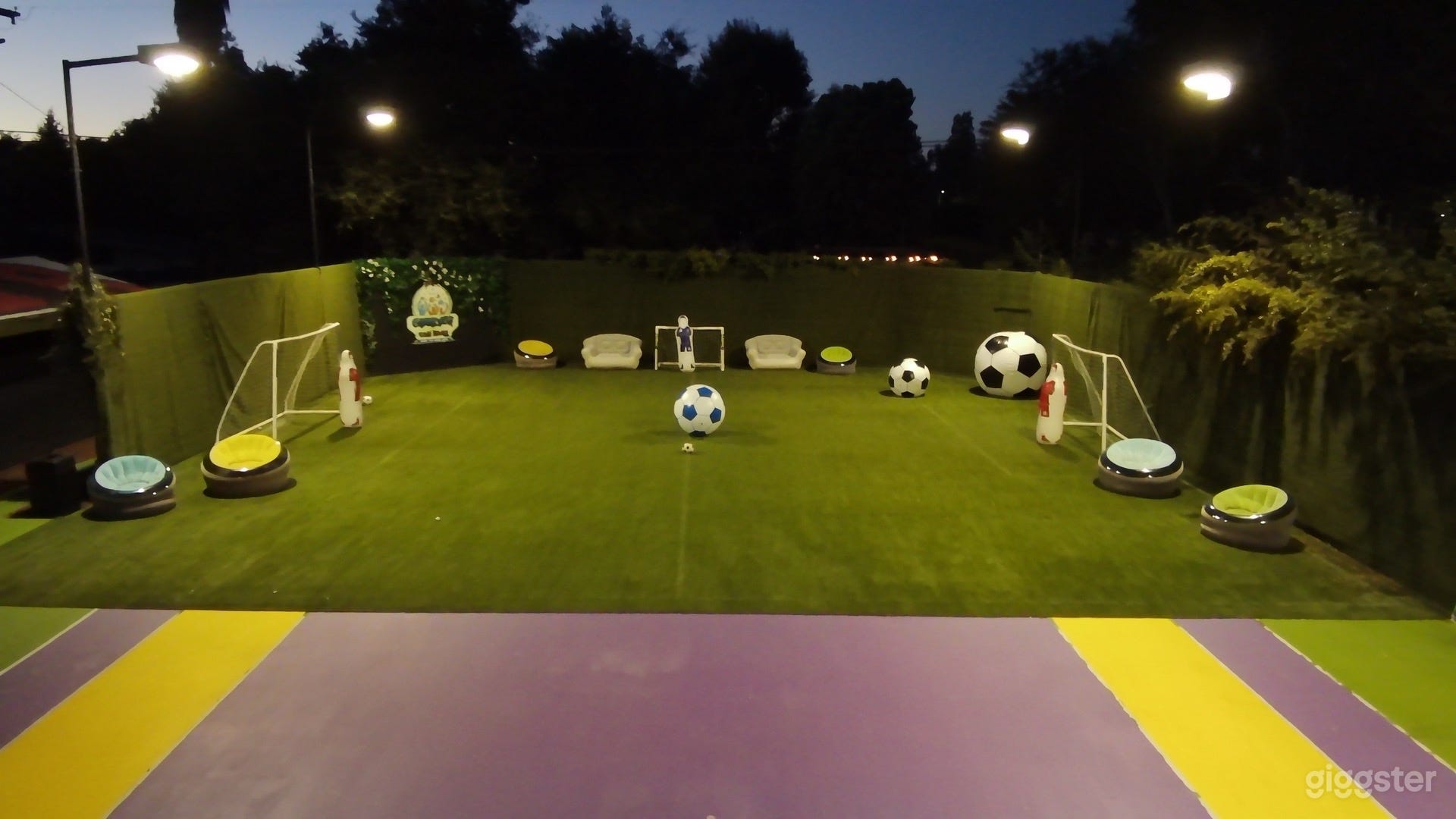 Private Soccer field, Basketball court Photo 4