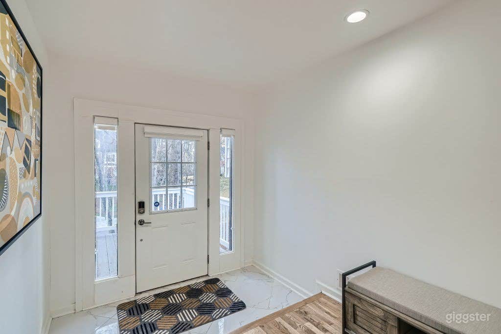 Stairway to Heaven | Spacious &amp; Secluded Home Photo 2