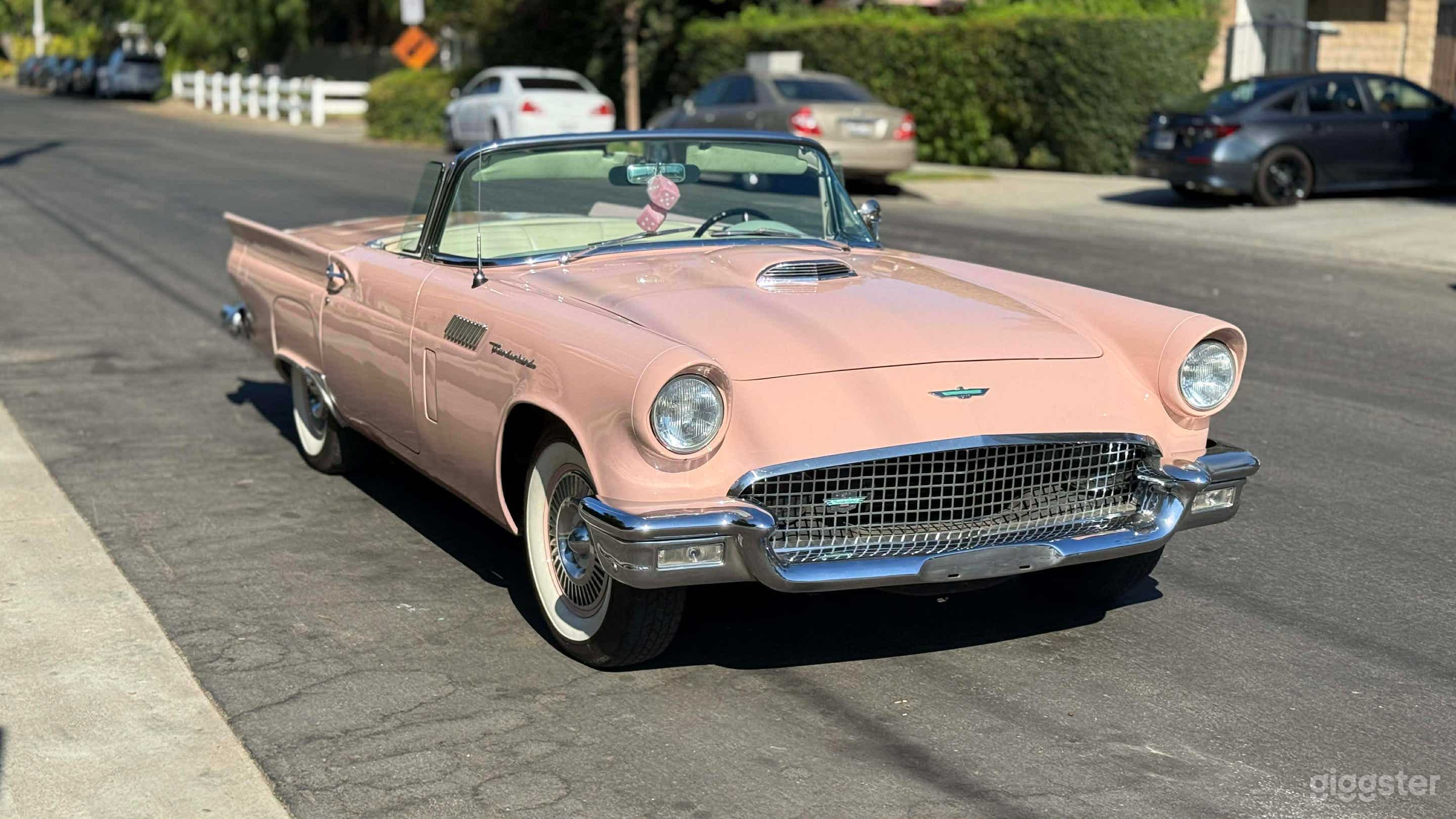 #76,190 Classic 1958 Ford Thunderbird Photo 2