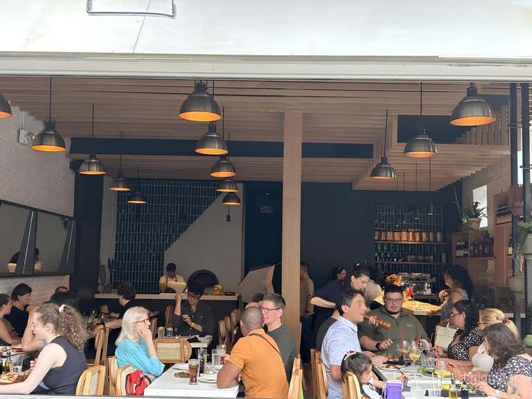  Casual yet Chic Italian Eatery on the Upper West Side 