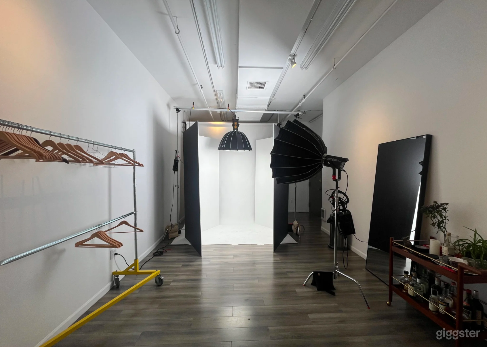 Photography Studio in an Artist's Workshop Photo 1