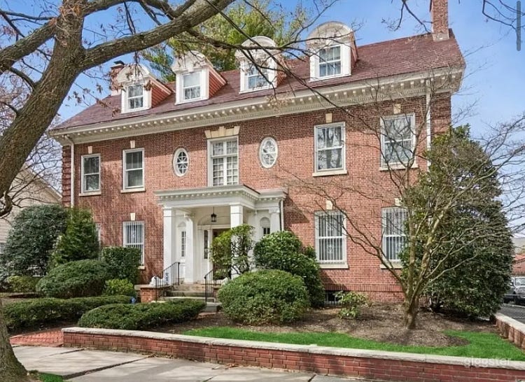 Georgian Mansion with Ballroom Photo 1