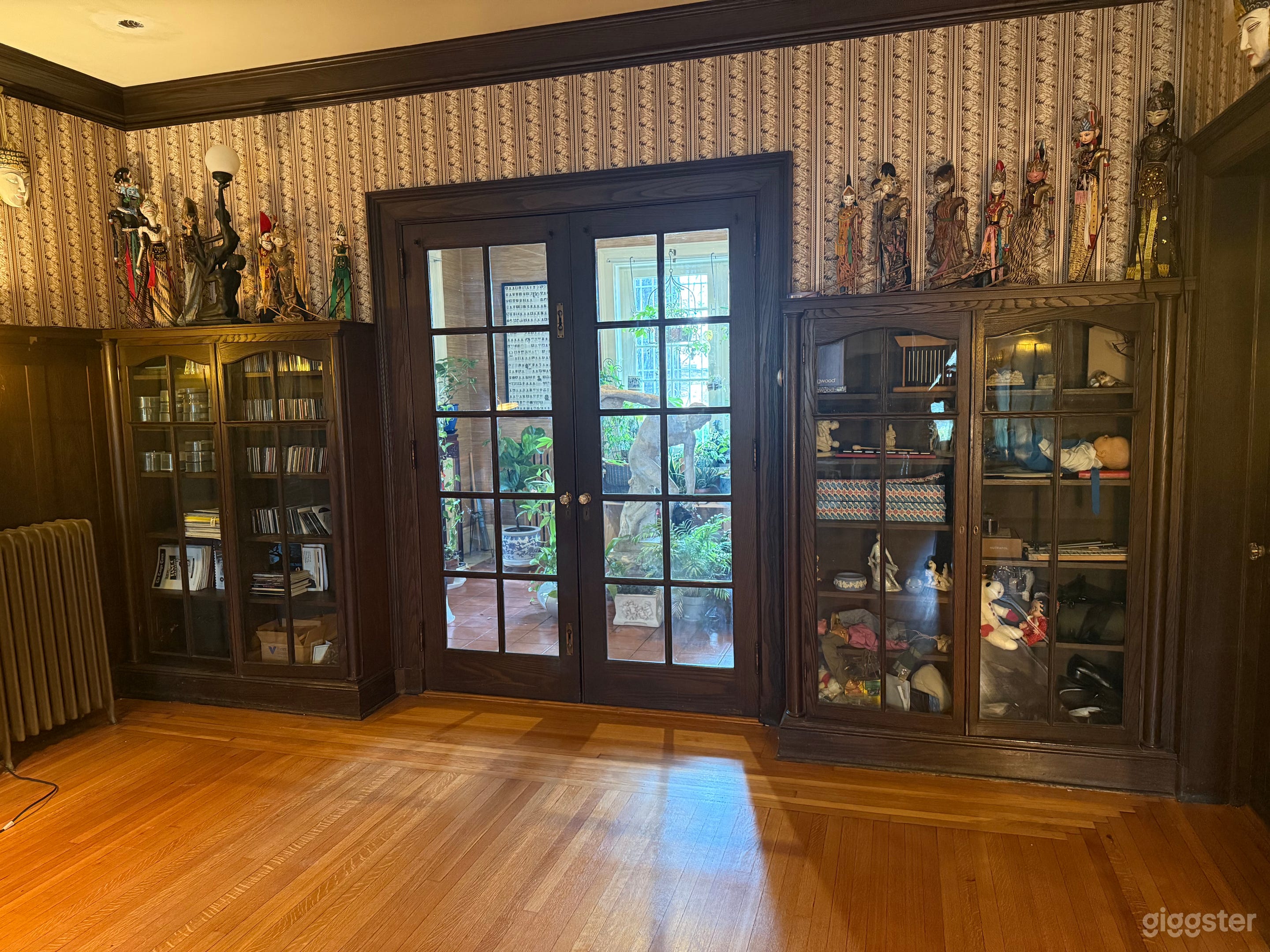 Georgian Mansion with Ballroom Photo 4