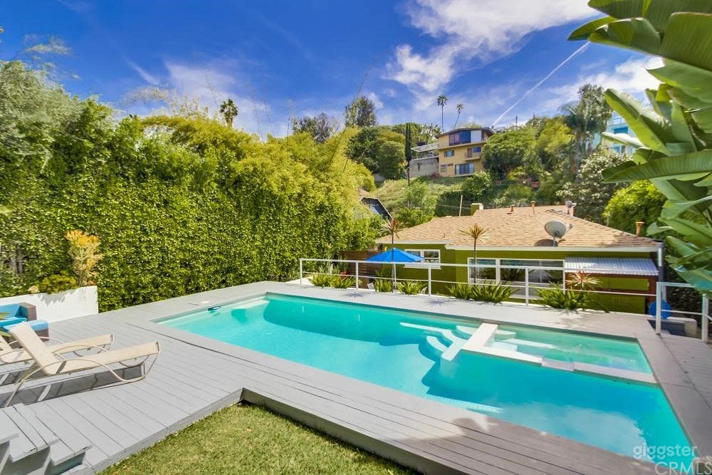 Tropical Getaway - Silverlake Pool  Photo 1