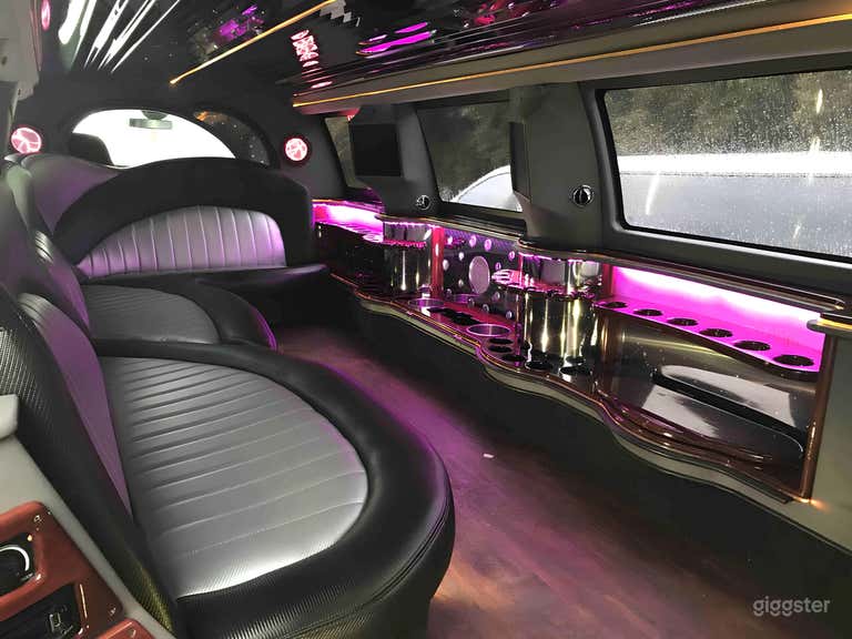  Limusina SUV Ford Excursion Stretch 