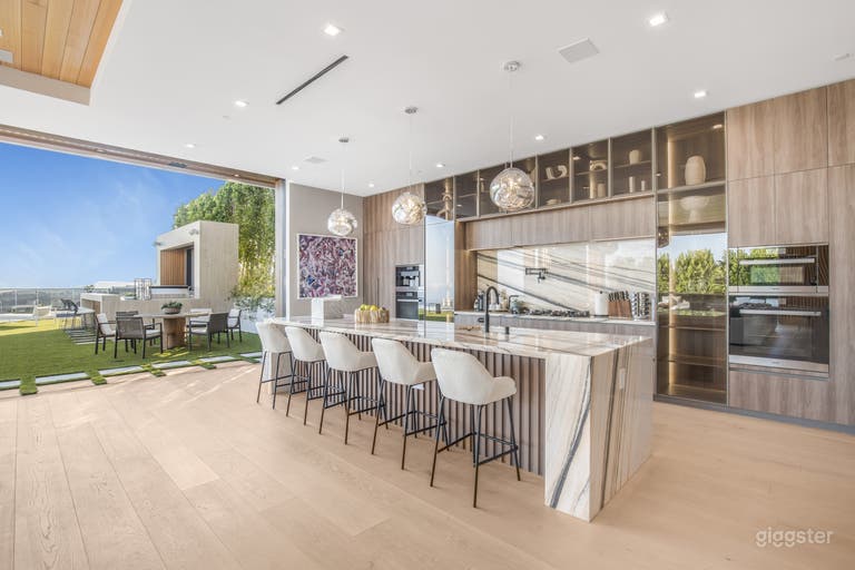  SOMERA MASTERPIECE: THE PINNACLE OF MODERN LUXURY 