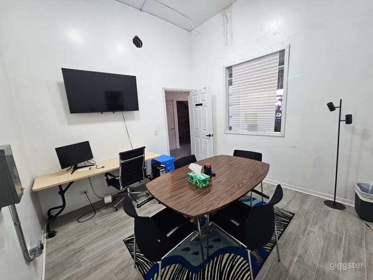  Lugar Flexible con Fondo Industrial 