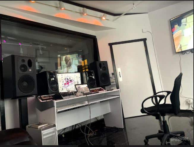  The Dream Room for Recording 