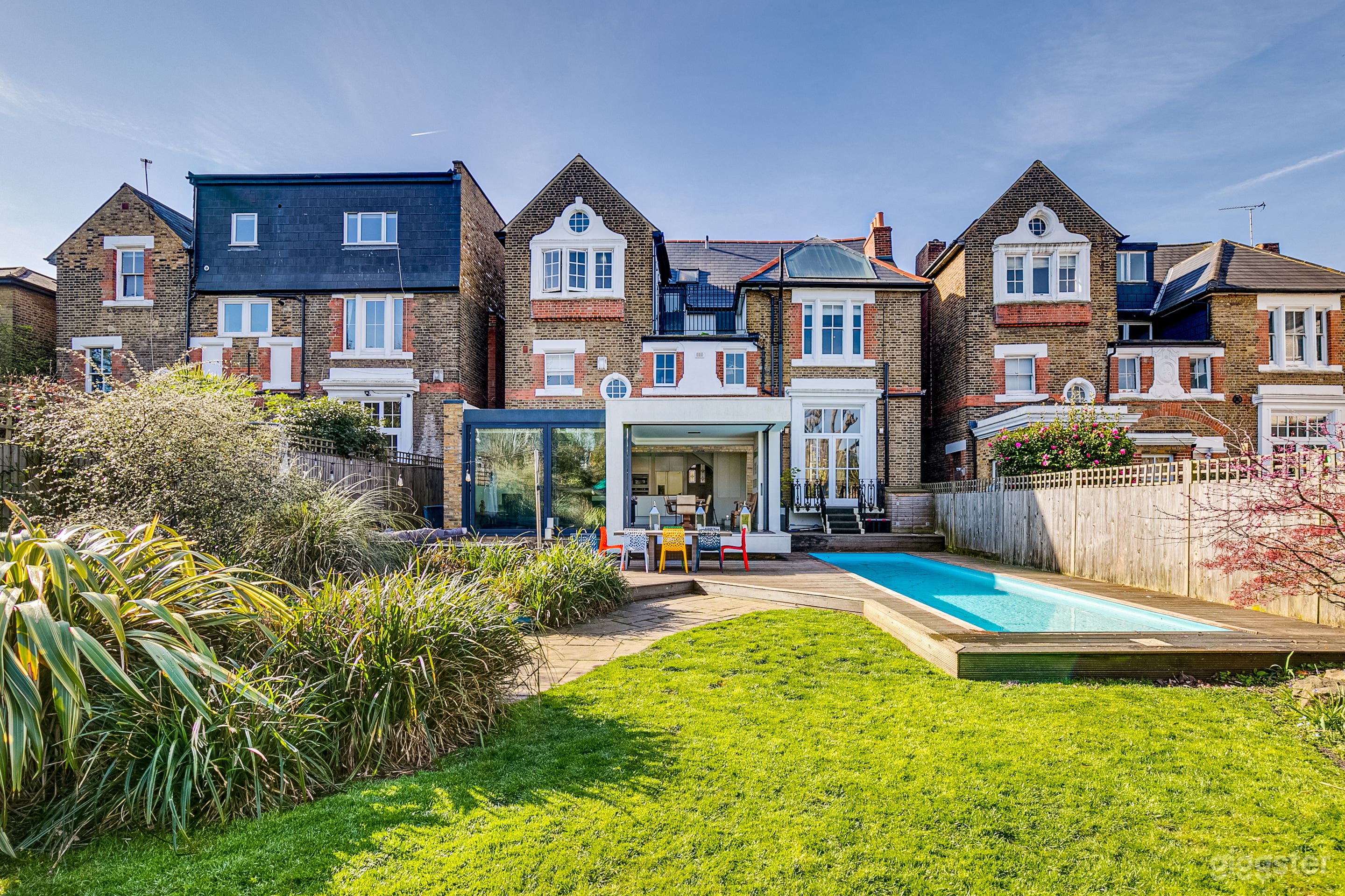Victorian Home With Formal Living Room and Pool Photo 2