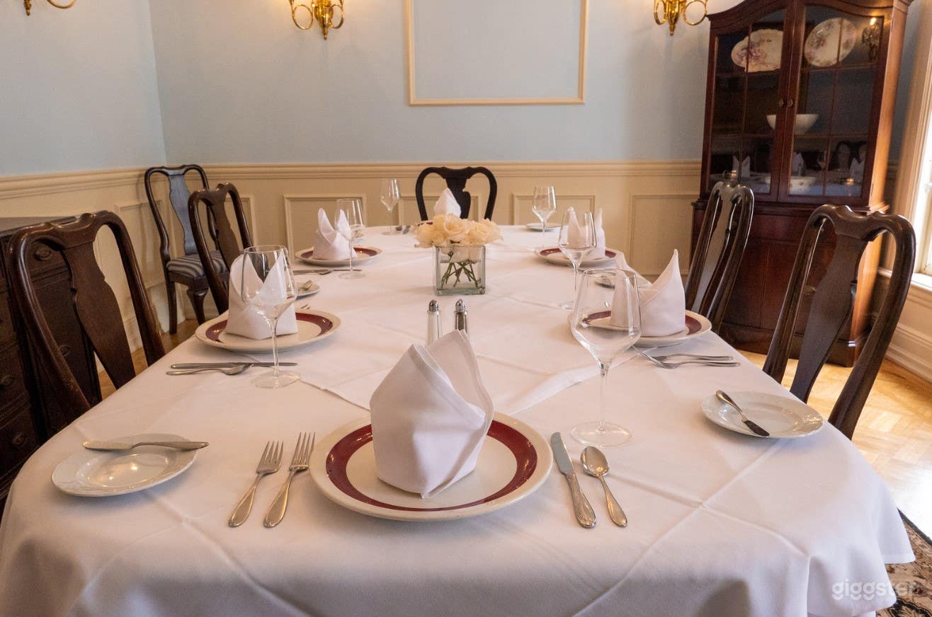 The Blue Room in Kalamazoo Photo 3