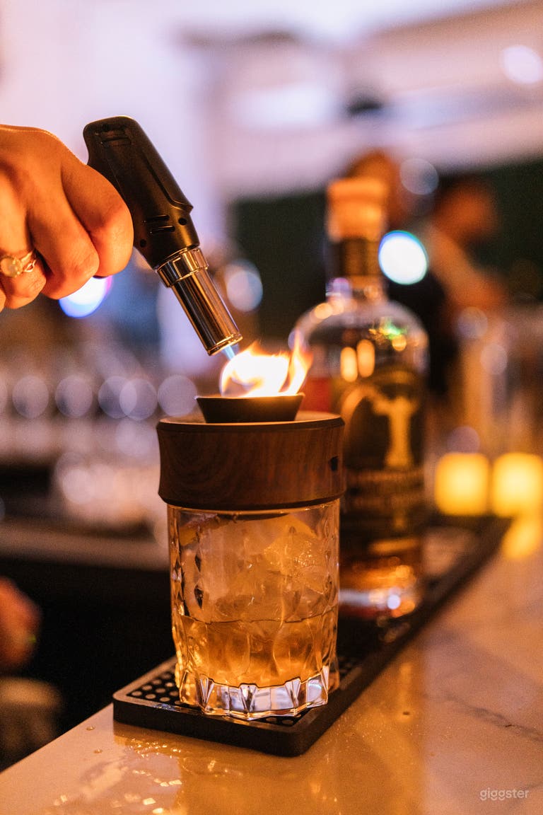  Luxury cocktails made available by our highly skilled bar tenders. 
