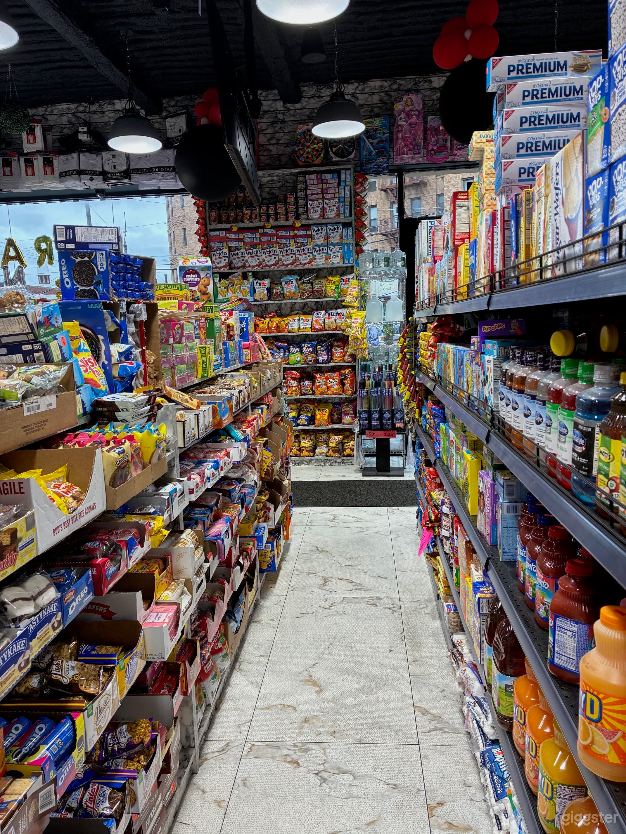 Deli + Market in Queens Photo 4