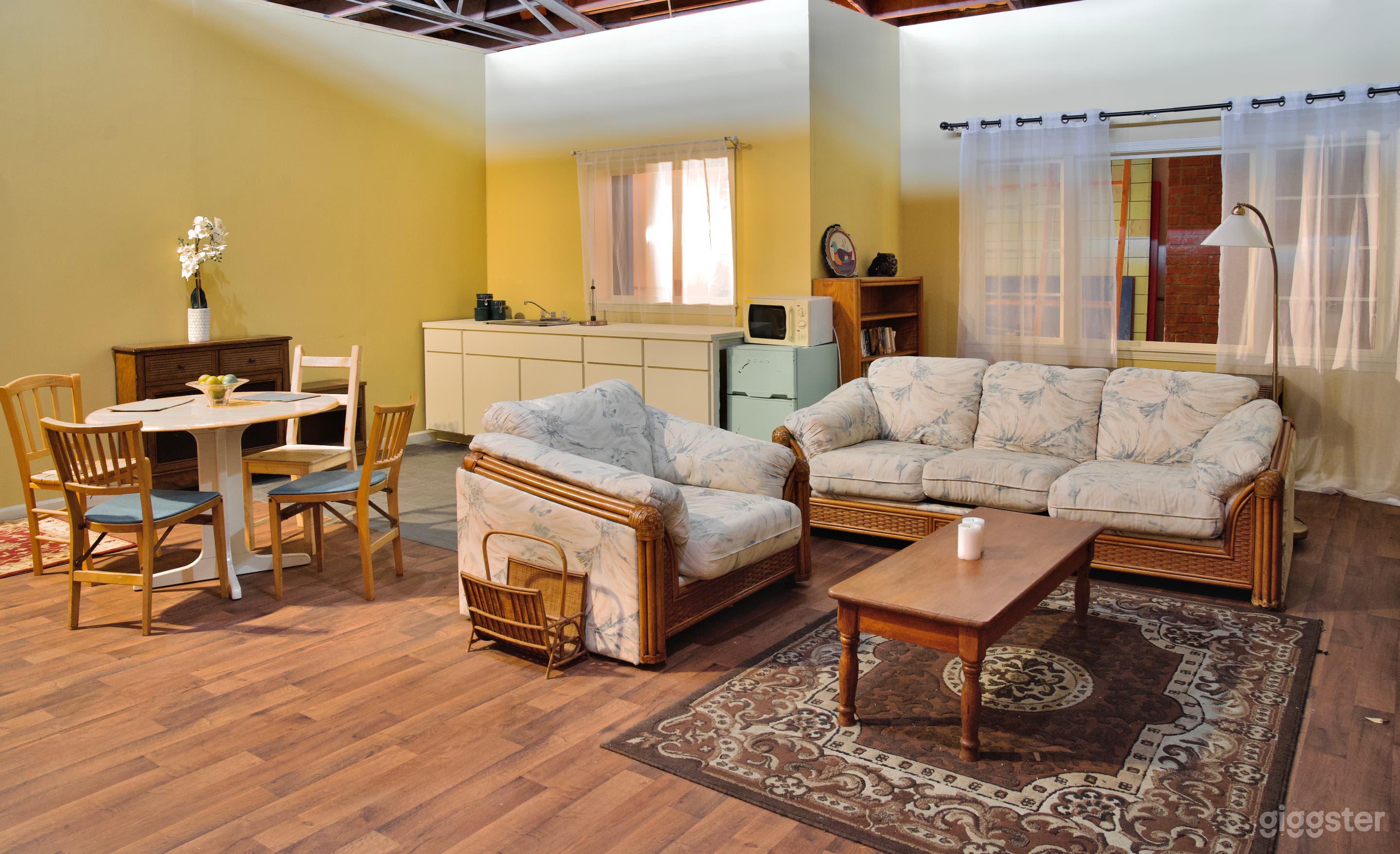 living room standing set