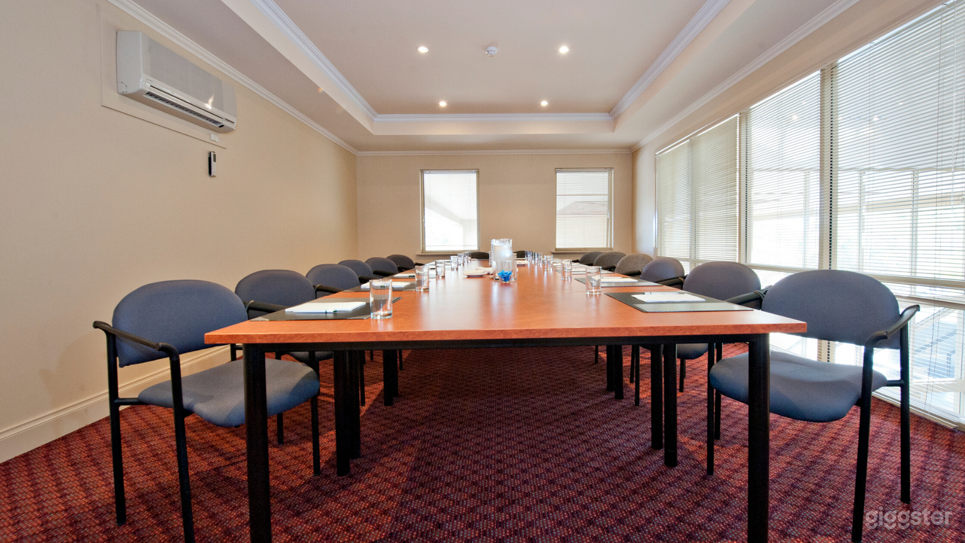 Conference Room 6 Photo 1