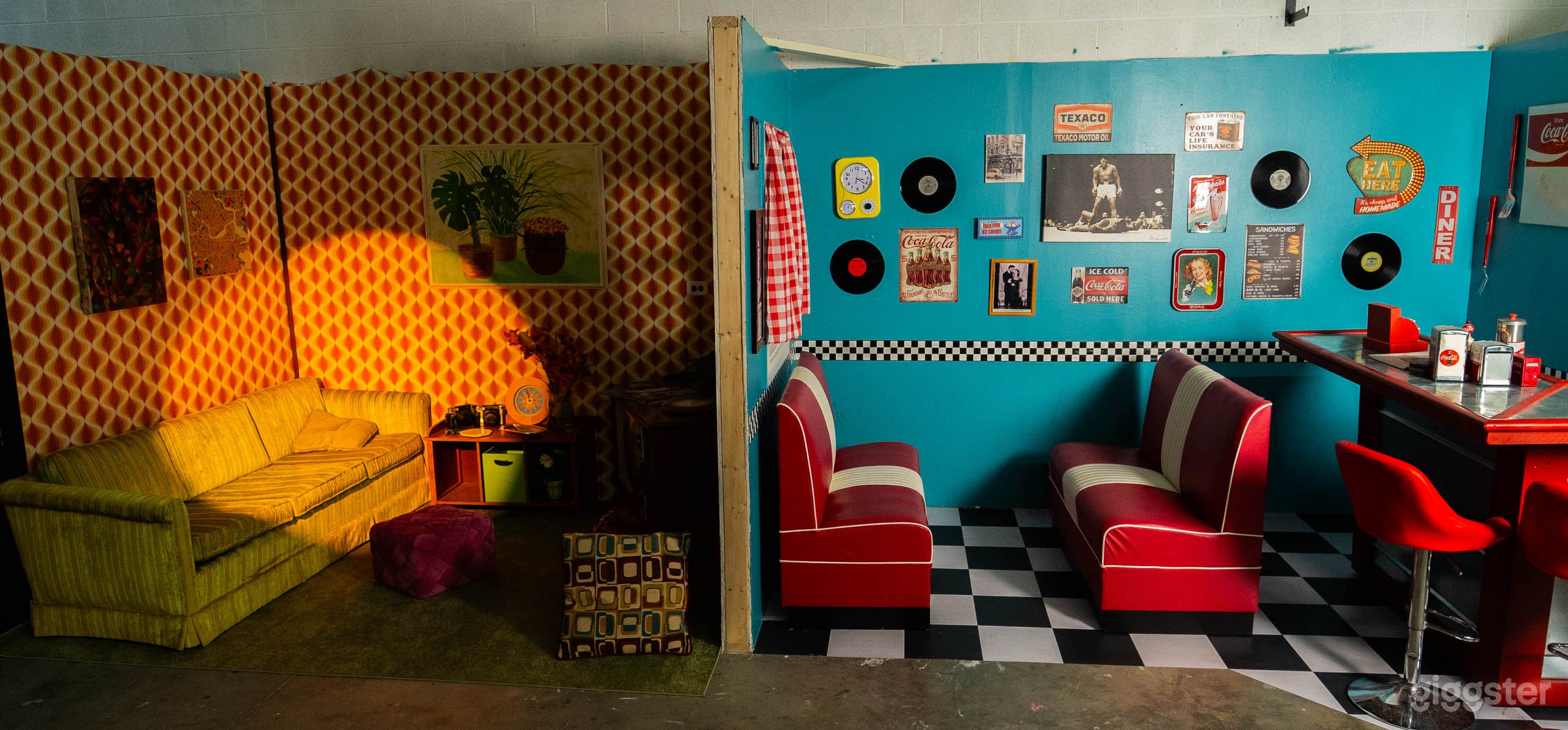 Big Warehouse Photo Studio w/ Infinity Wall &amp; Sets Photo 2