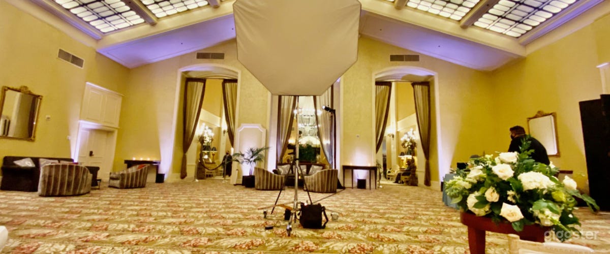 Fashion &amp; Beauty Photo Booth Photo 3