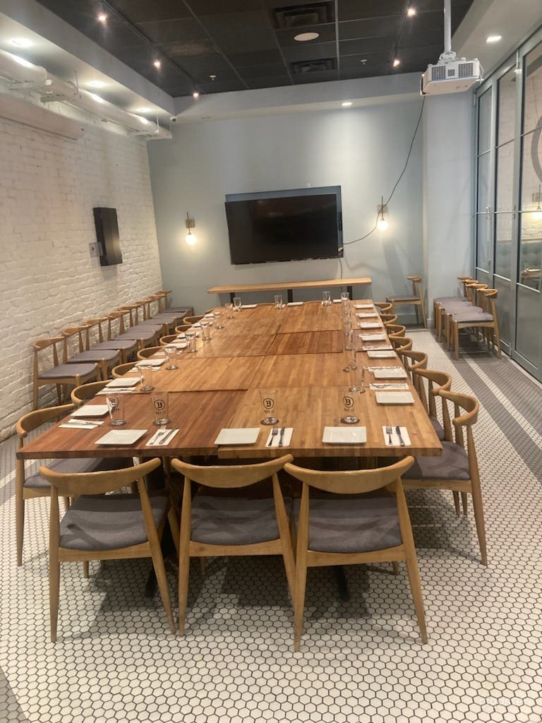 Cozy Private Dining Room at an Independent Brewery Photo 3