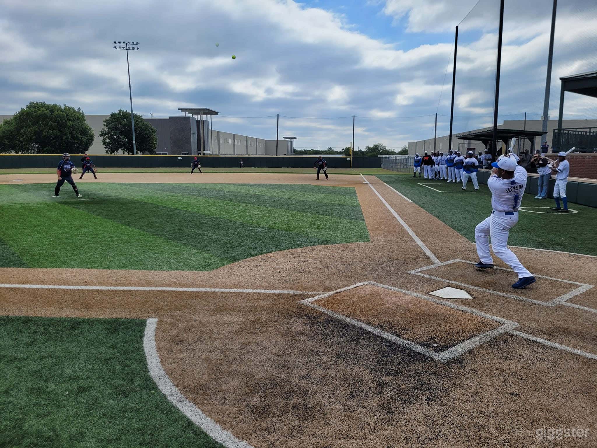 Legends Field Photo 4