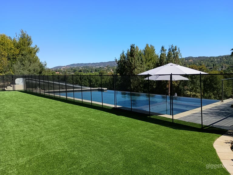  Brand New Woodland Hills Mansion 