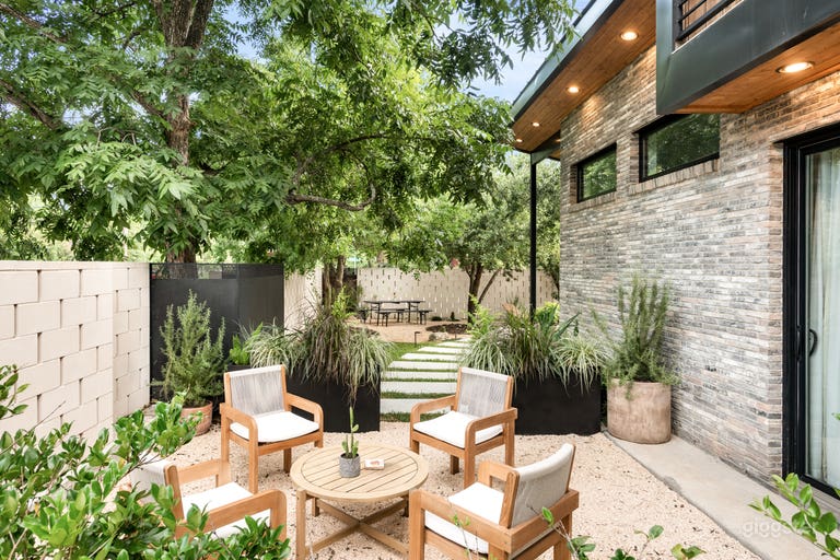  NEW - Resort Style Home with Private Yard and Pool 