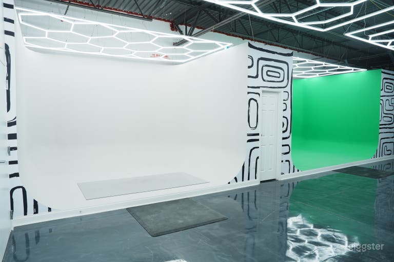  Modern Photography/Videography Studio Great for Events ATL 