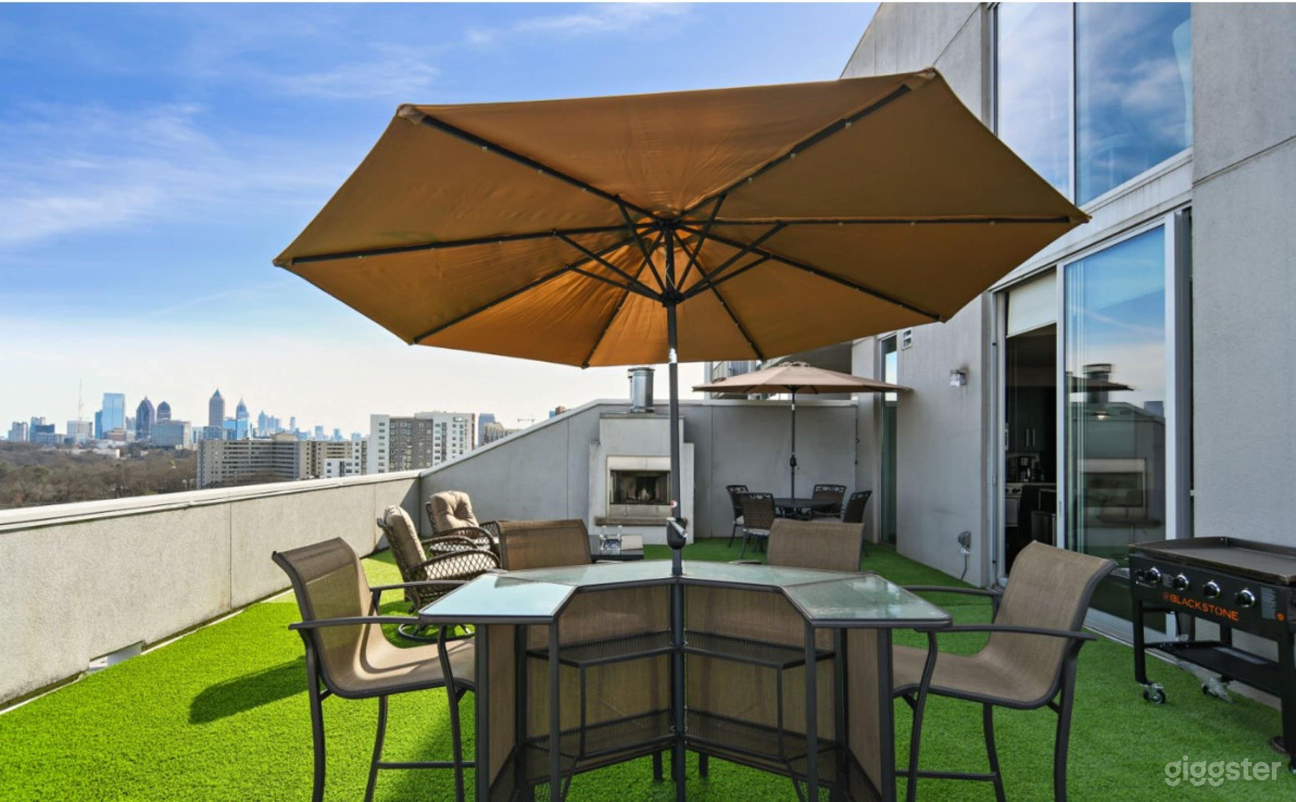 Private Bar And Grill In Atlanta Photo 1