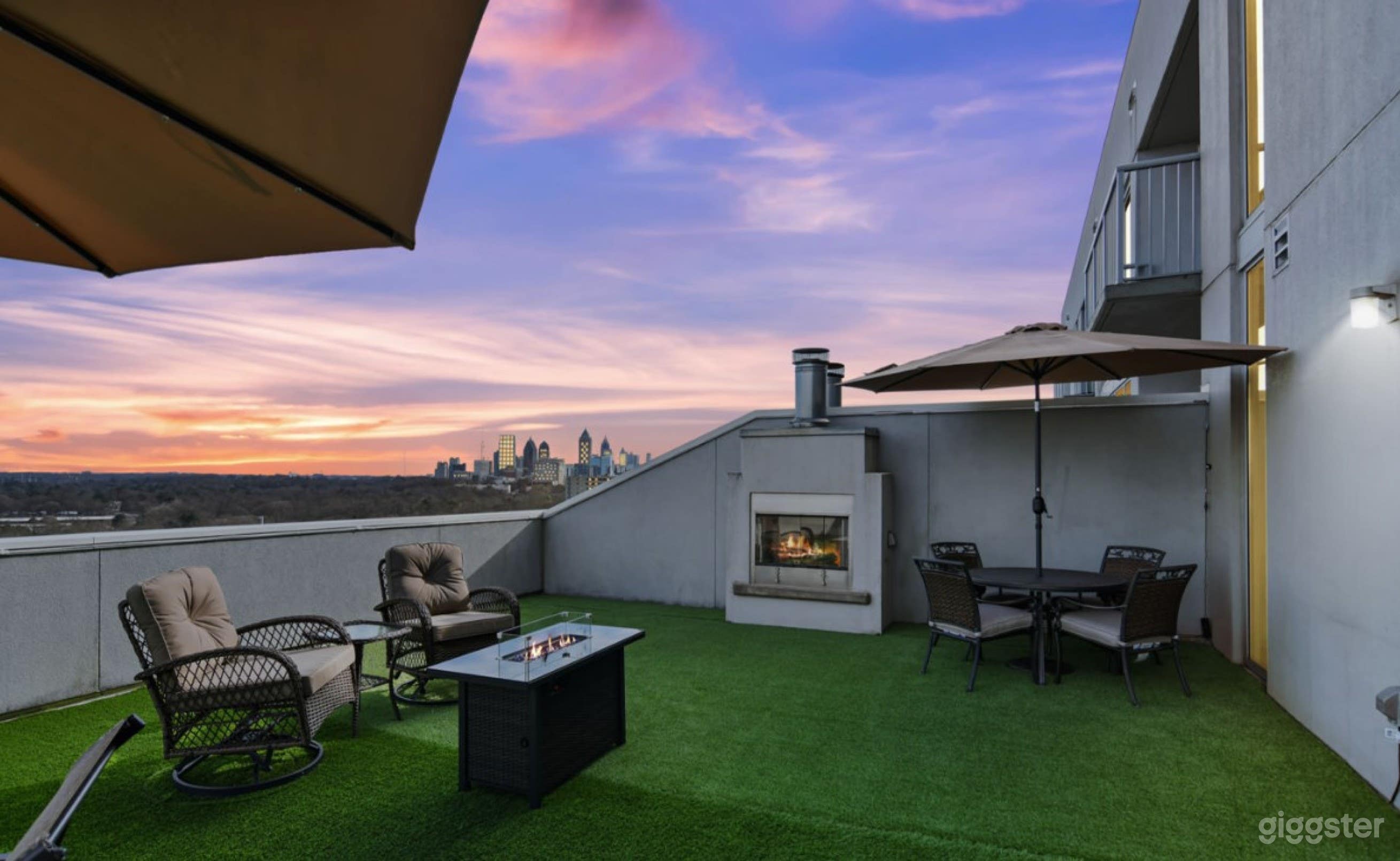 Private Bar And Grill In Atlanta Photo 3