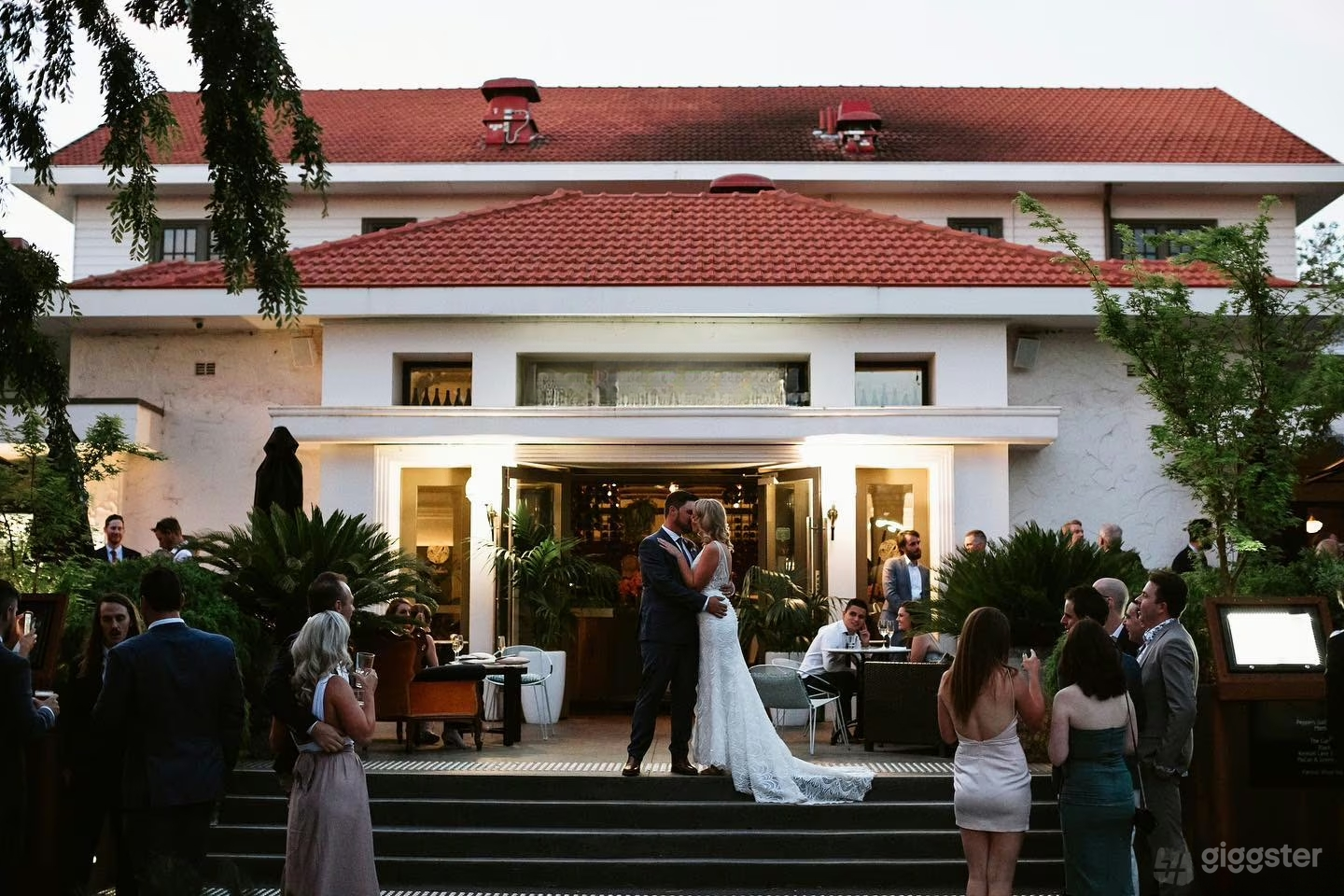 OUTDOOR COURTYARD Photo 3