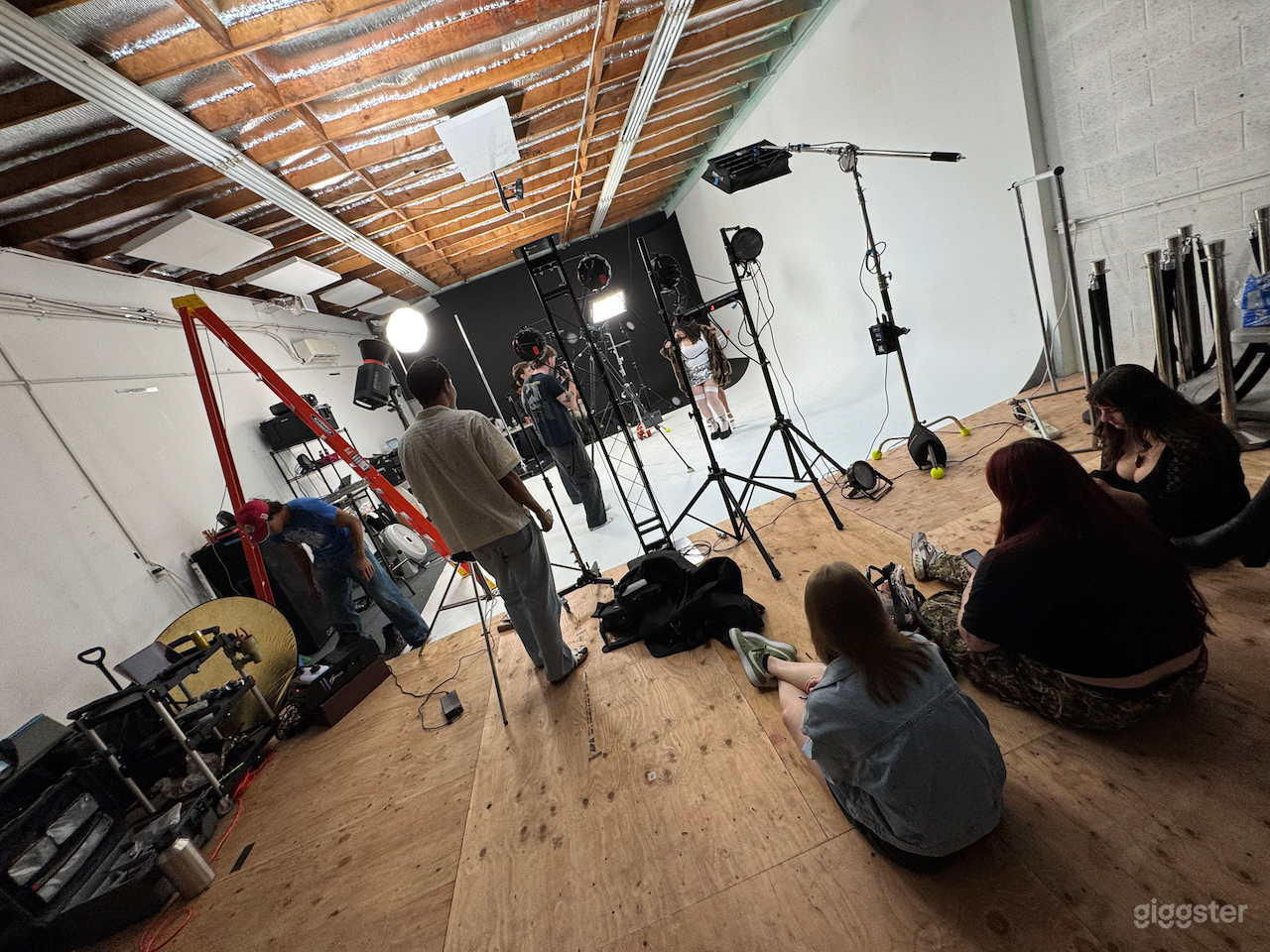 Everything Studios - Multifunction Studio Space Photo 4