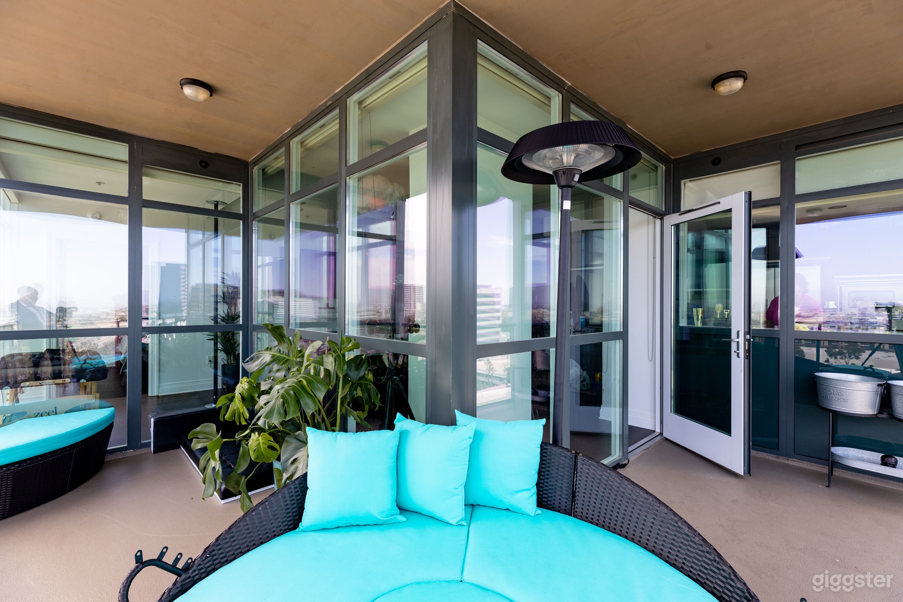 Corner balcony with daybeds