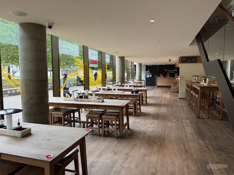 Ground Floor - Pizza Kitchen at Tower Bridge 