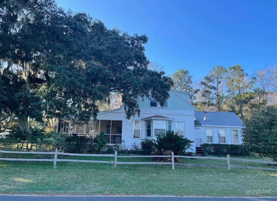 Big Bright House in Wadmalaw Island Photo 3