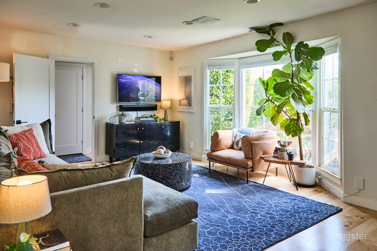  A Poolside Production Oasis and Bungalow in Reseda 