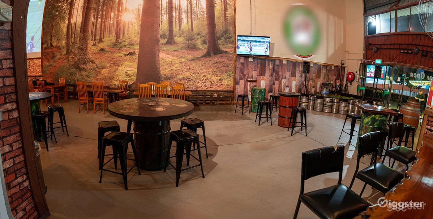 Extraordinary Bar/Brewery for YOUR event Photo 1