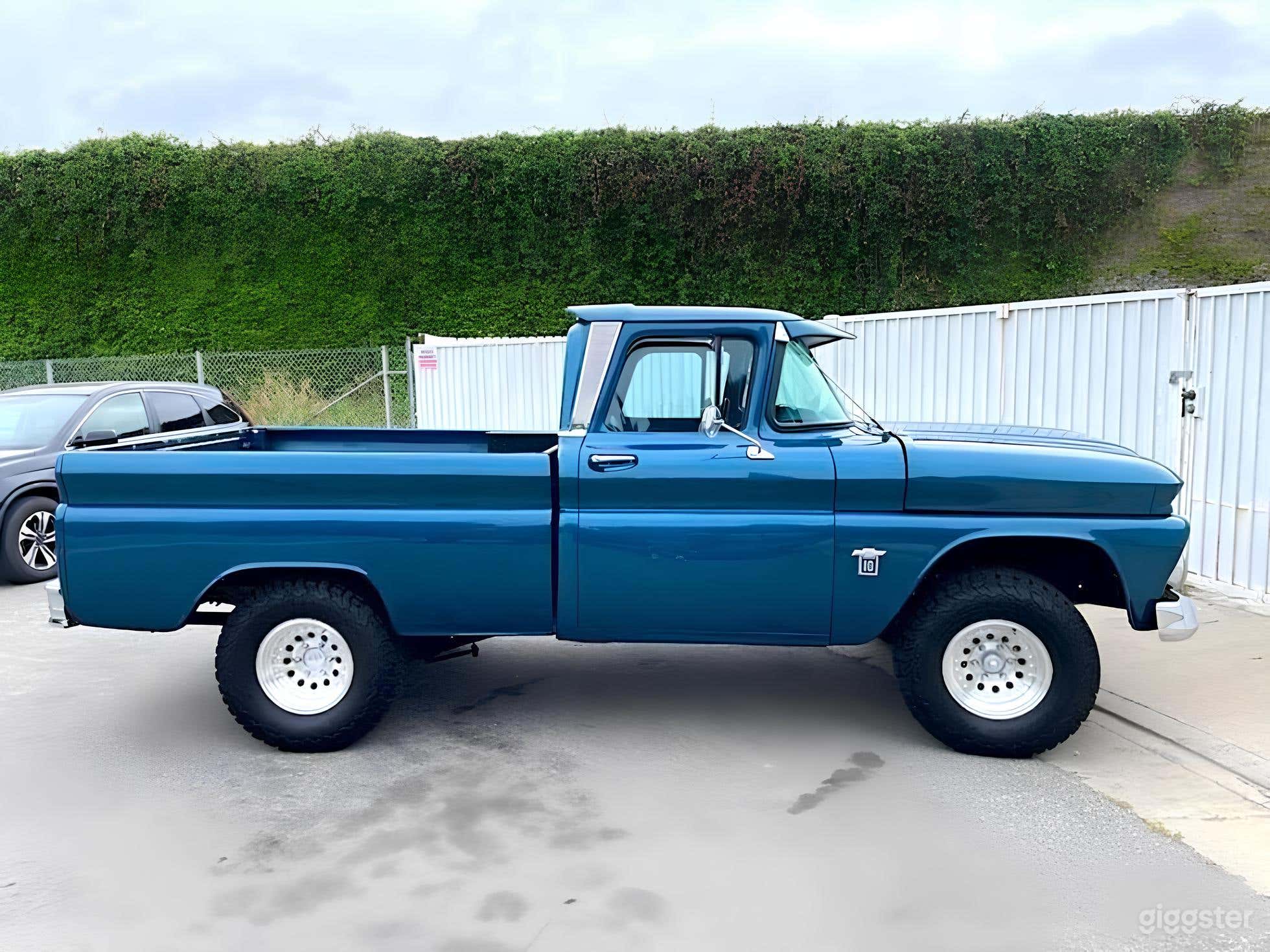 #76,100 Classic Chevy Pickup Truck  Photo 3