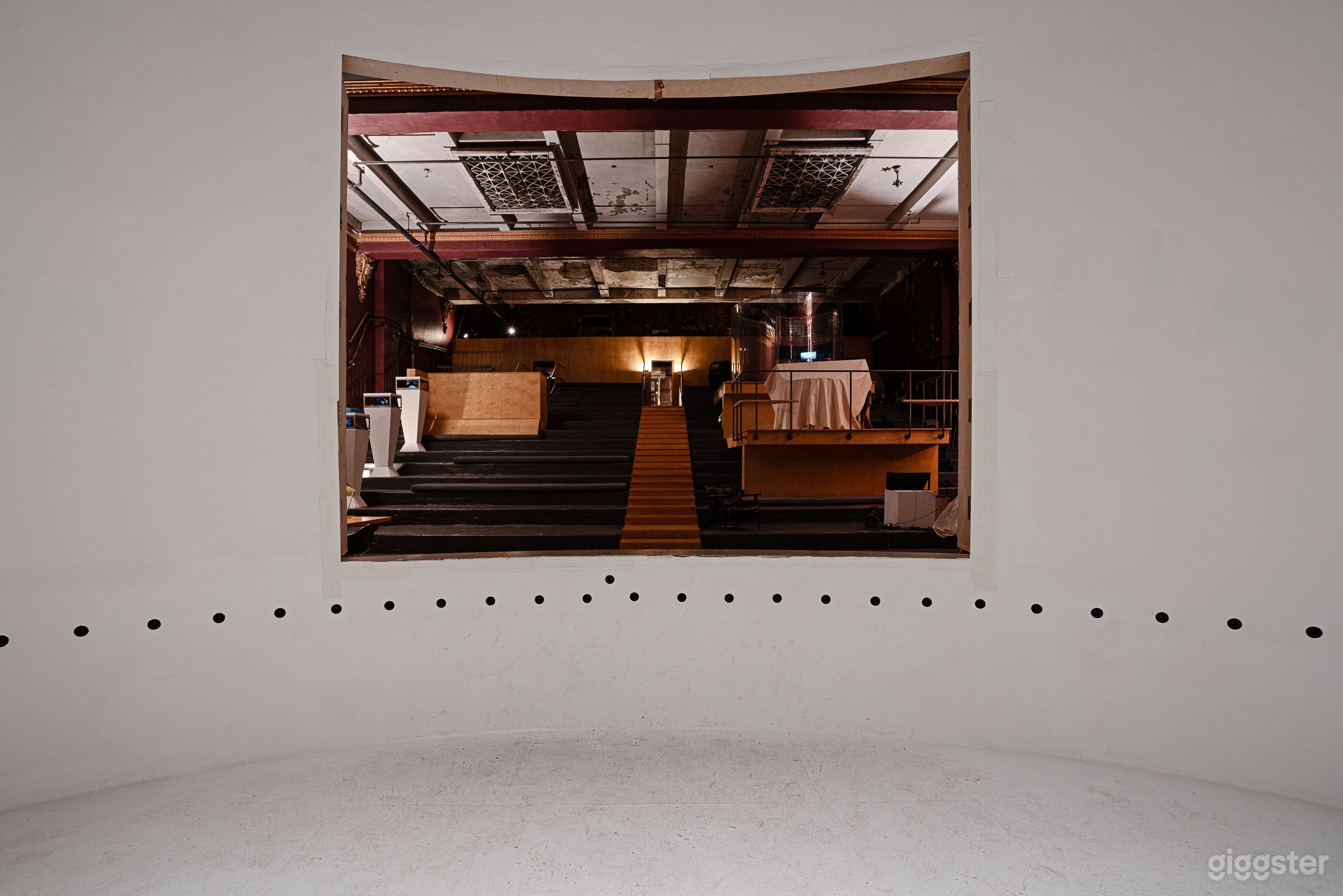 THE Kubricks Plan Photo 3