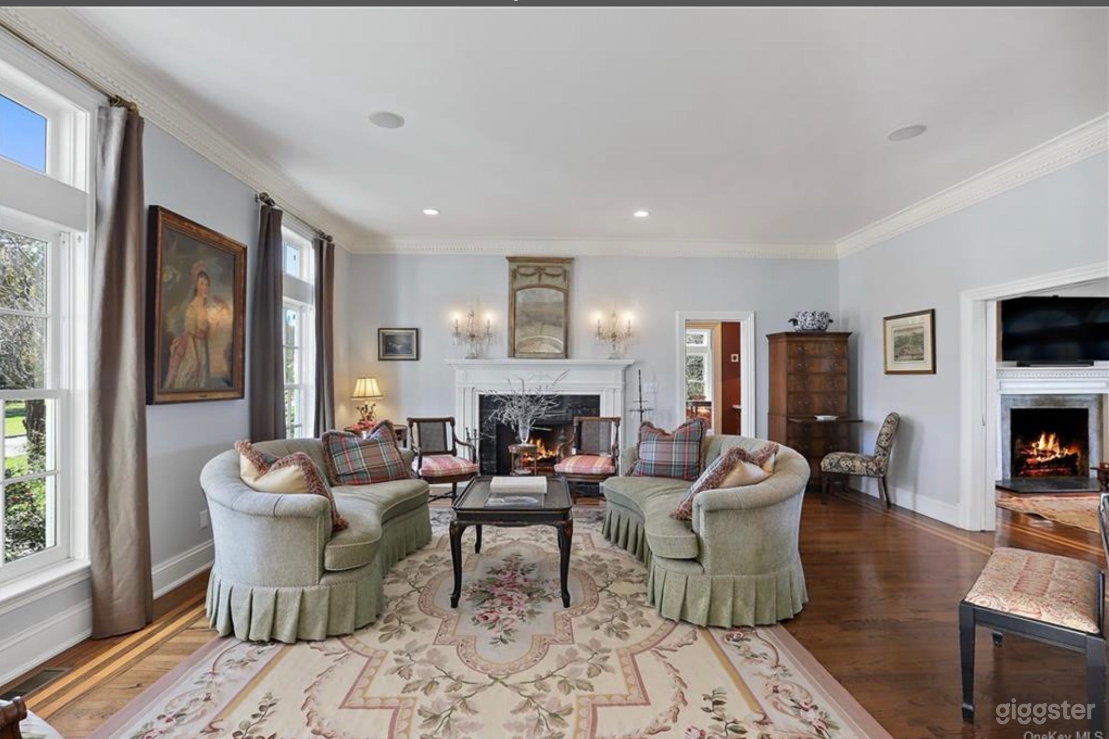 Main house in Equestrian Estate Photo 4