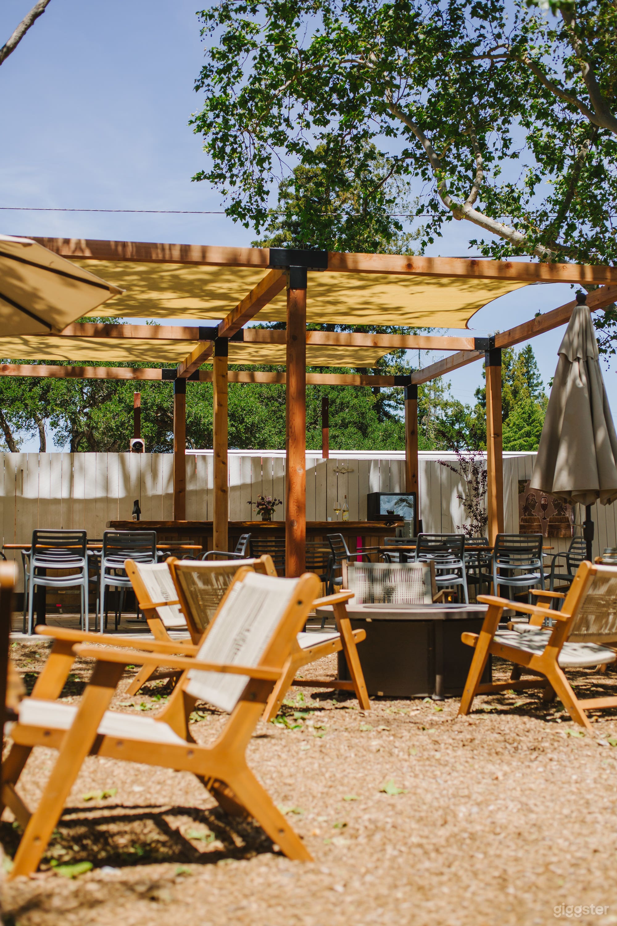 Wine Tasting Lounge in the heart of Sonoma Valley Photo 4