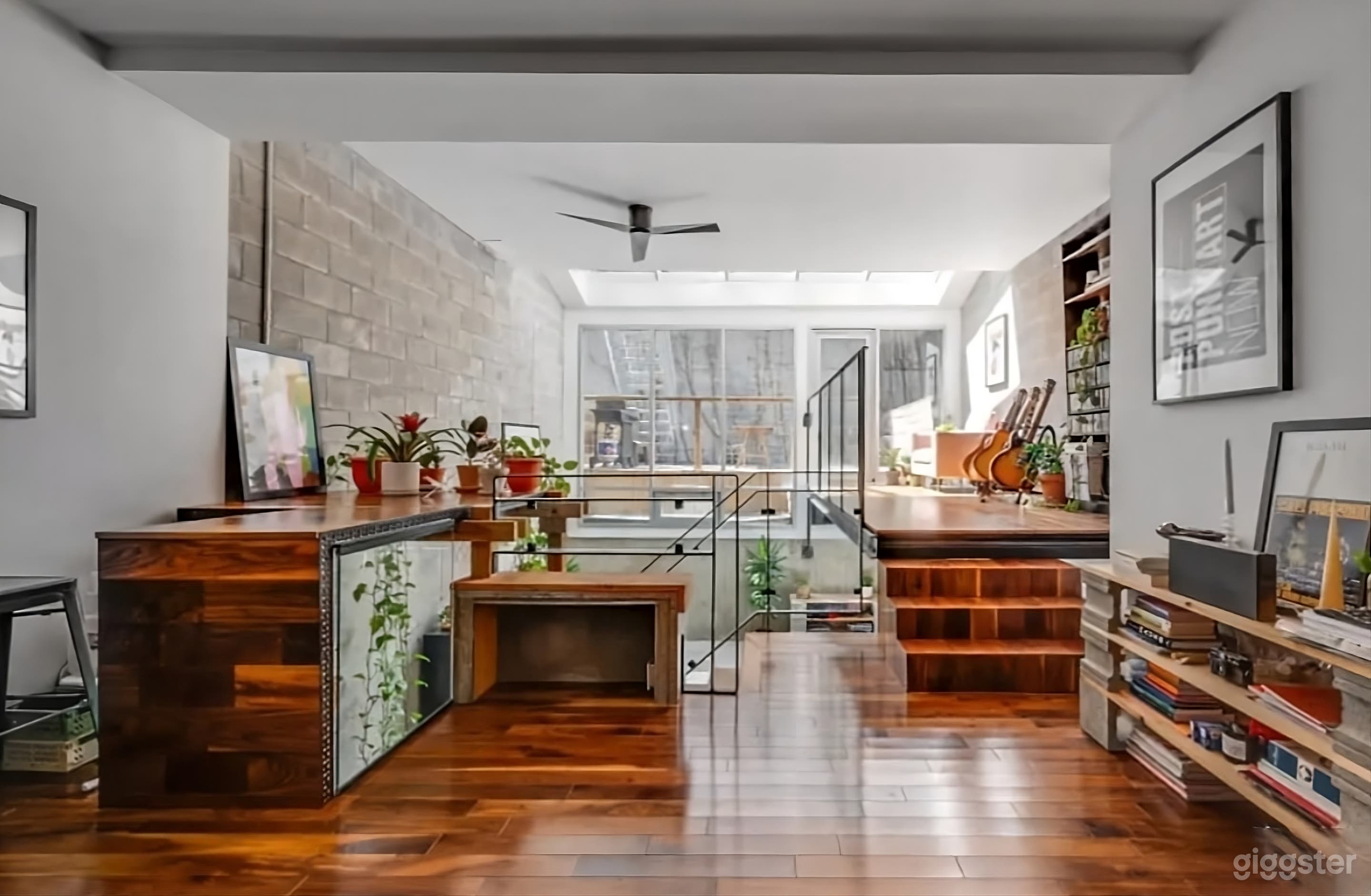 Amazing Loft with Solarium Photo 3