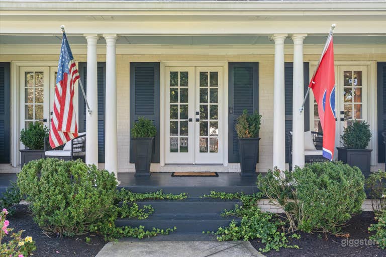  Traditional Southern Ranch  