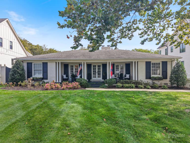  Traditional Southern Ranch  