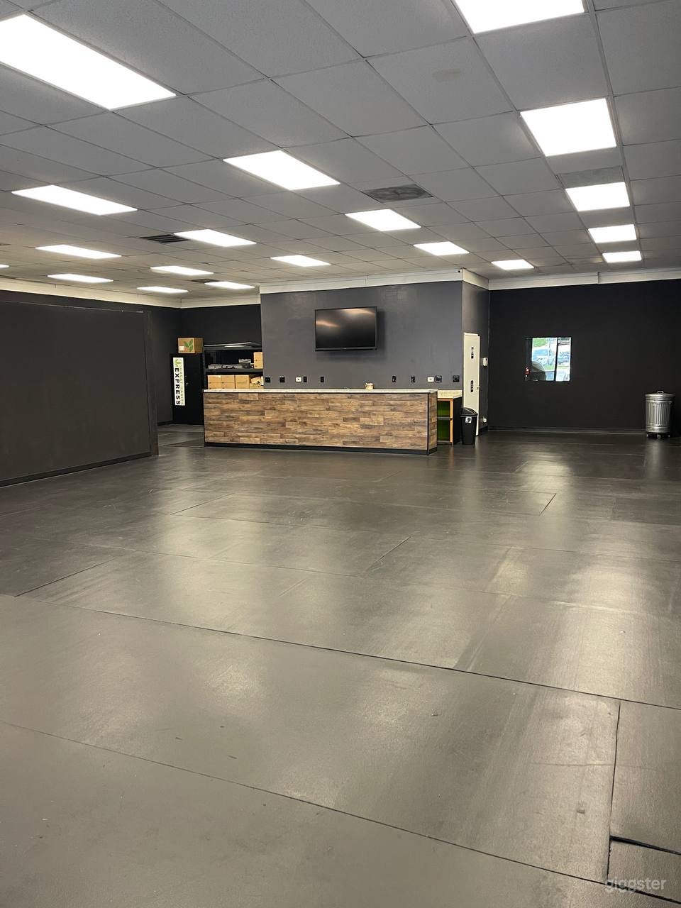 Highland Modern venue Photo 1