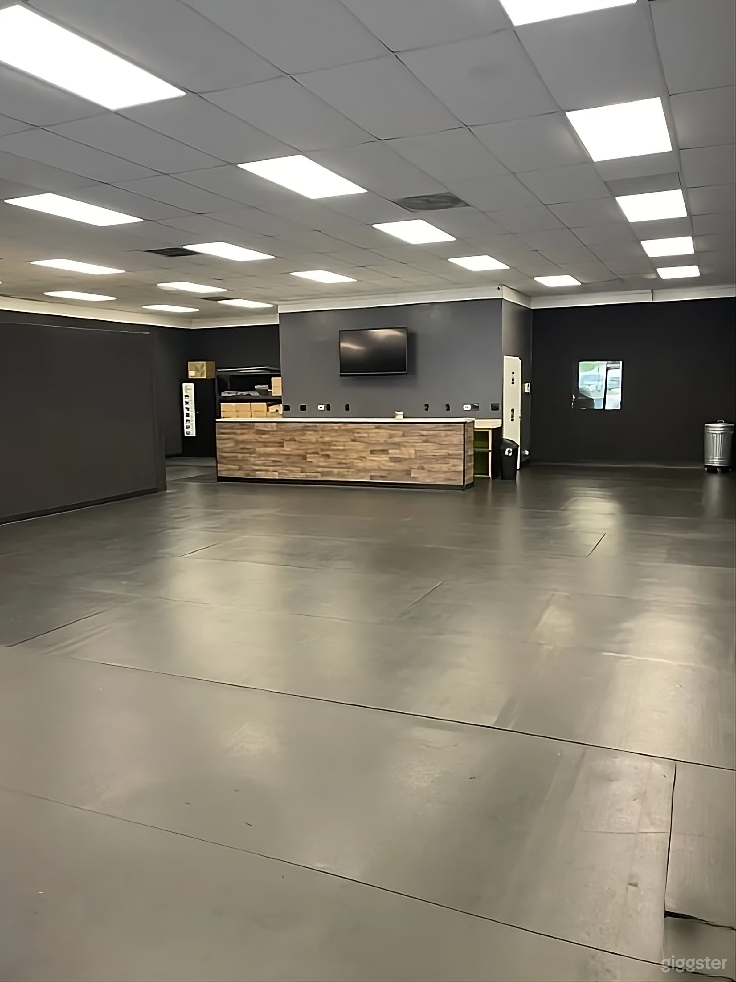 Highland Modern venue Photo 1