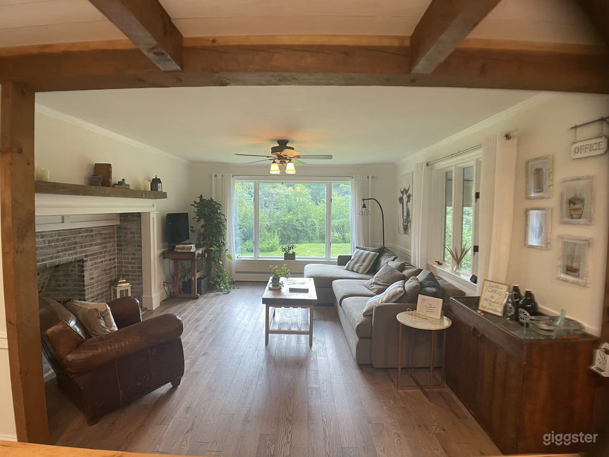  Stylish 5BR Guesthouse with Scenic Trails Photo 1