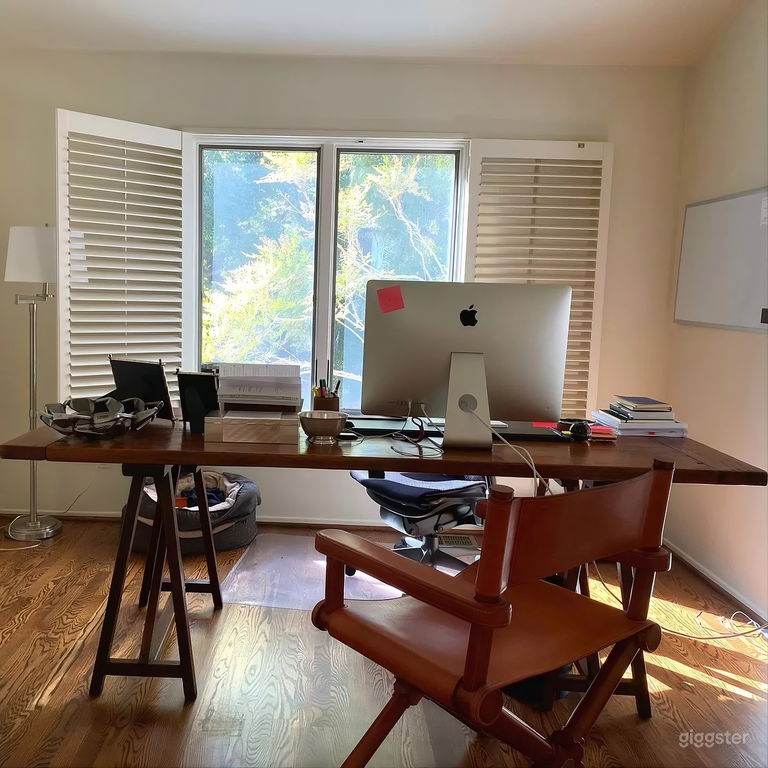  Pet Friendly Spanish Type Home 