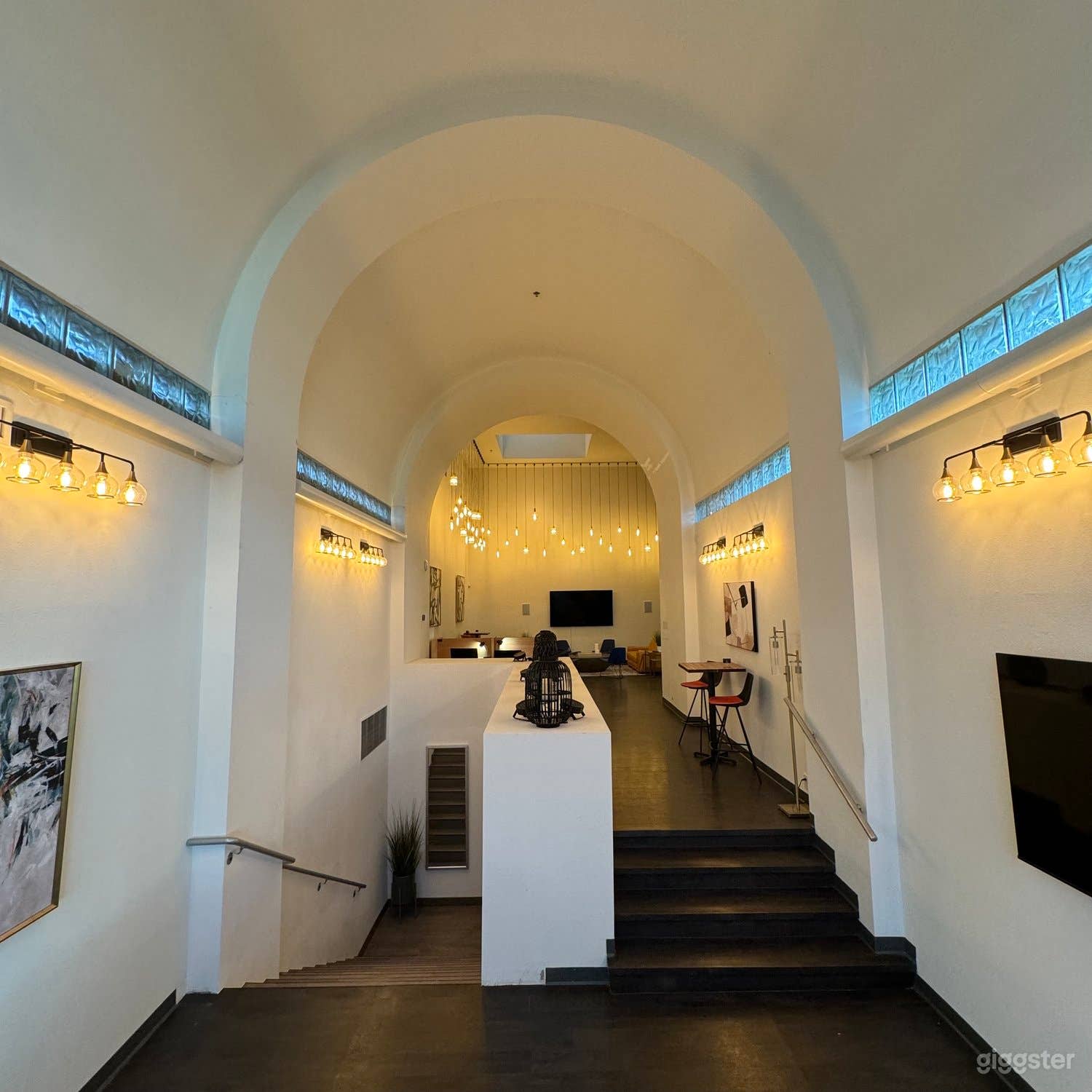 Urban Loft with Conference Rooms &amp; Elevated Patio Photo 2